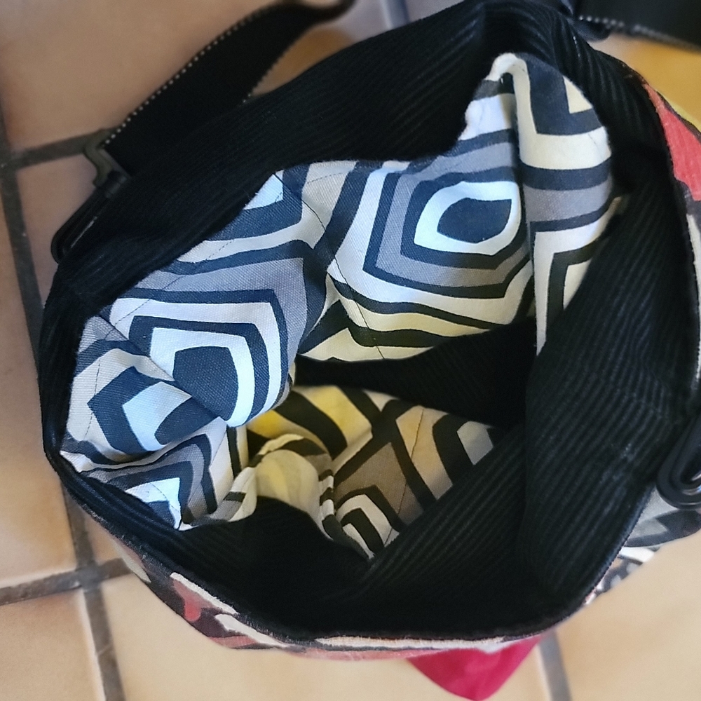 Bird Handbag - Picture 3 of 3